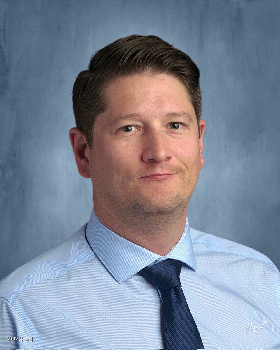 Mr. S. Beskowiney (@mrb_goes_online) on Twitter photo Photoshop is amazing at covering up grey hair. Photos for year 15 in the books with <a href="/RCSD_No81/">YQR Catholic Schools</a>
#halfwaypoint Photoshop is amazing at covering up grey hair. Photos for year 15 in the books with <a href="/RCSD_No81/">YQR Catholic Schools</a>
#halfwaypoint