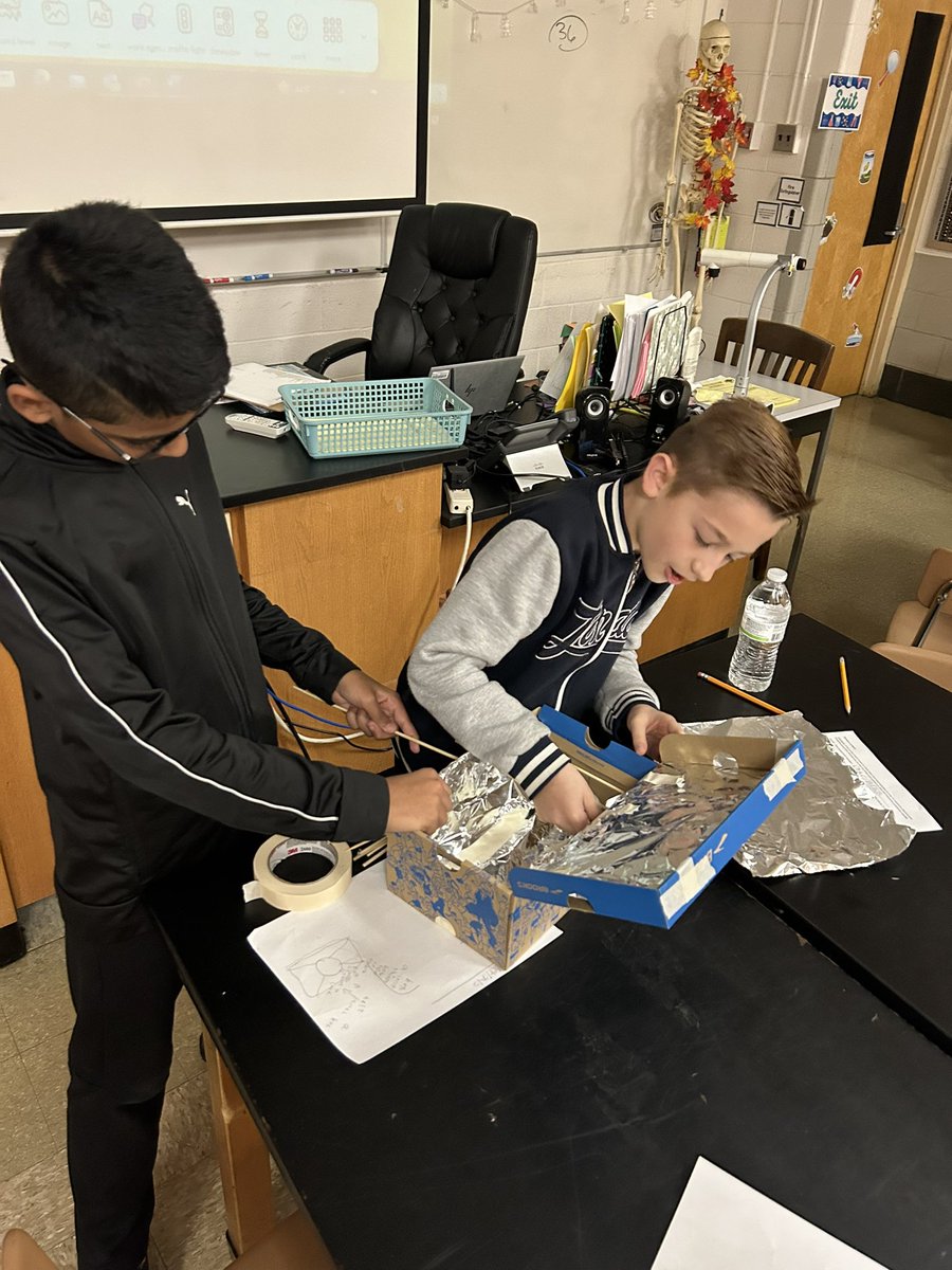 Can we get s’more days like this!? S’more cookers we’re a success demonstrating heat transfer! <a href="/CockeysvilleMS/">Cockeysville Middle</a>