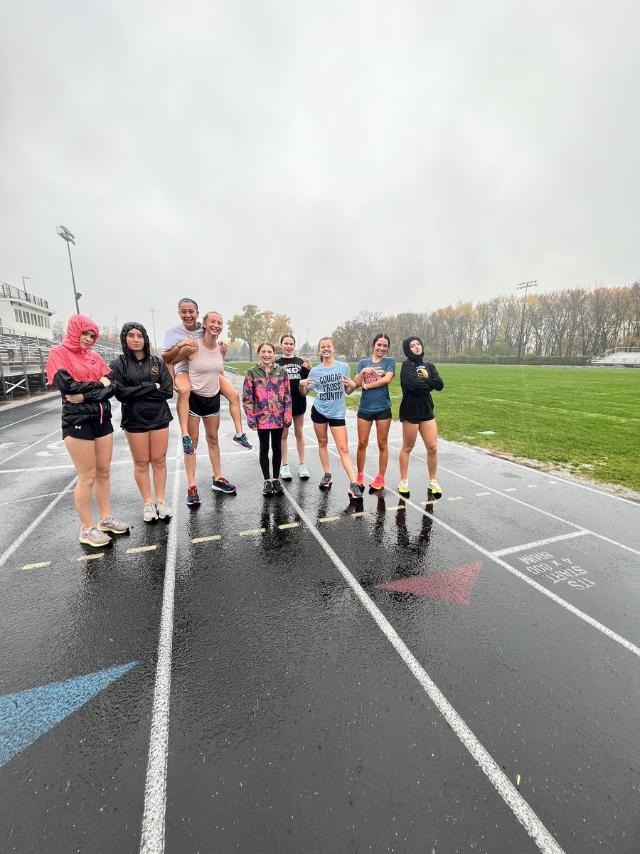 Mankato East Girls' Cross Country tweet media