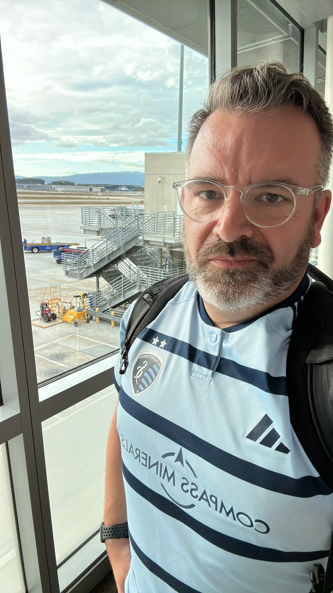 jmyeats's tweet image. Walking through the San Jose airport wearing my 2023 SKC jersey and wishing the boys in blue all the best for this critical match! Wish I could be there!

#sportingblueforlife
#sportingKC