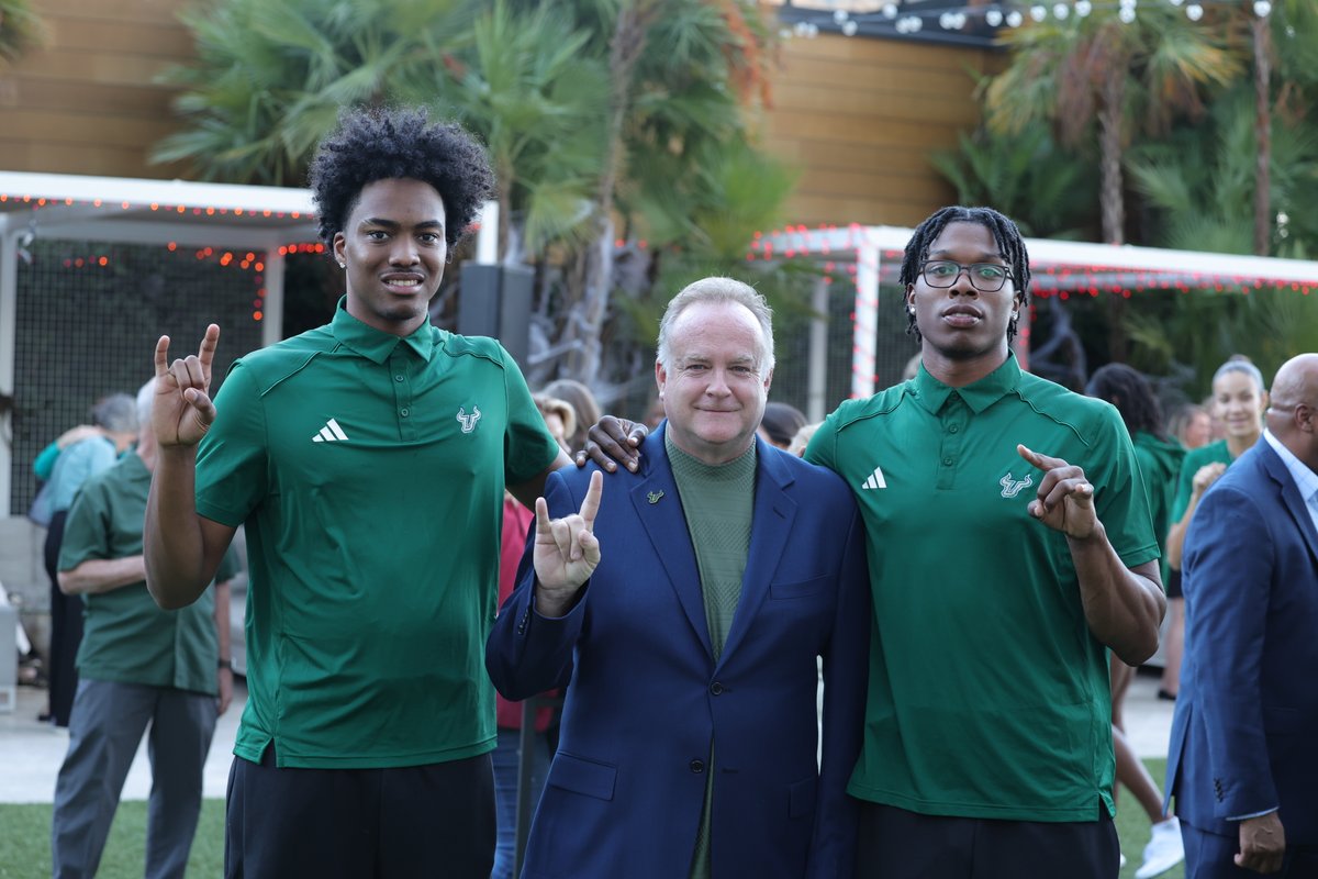 The Tip-Off Social was a great way to get ready for the 2023-24 season!! #HornsUp 🤘| #EDGE