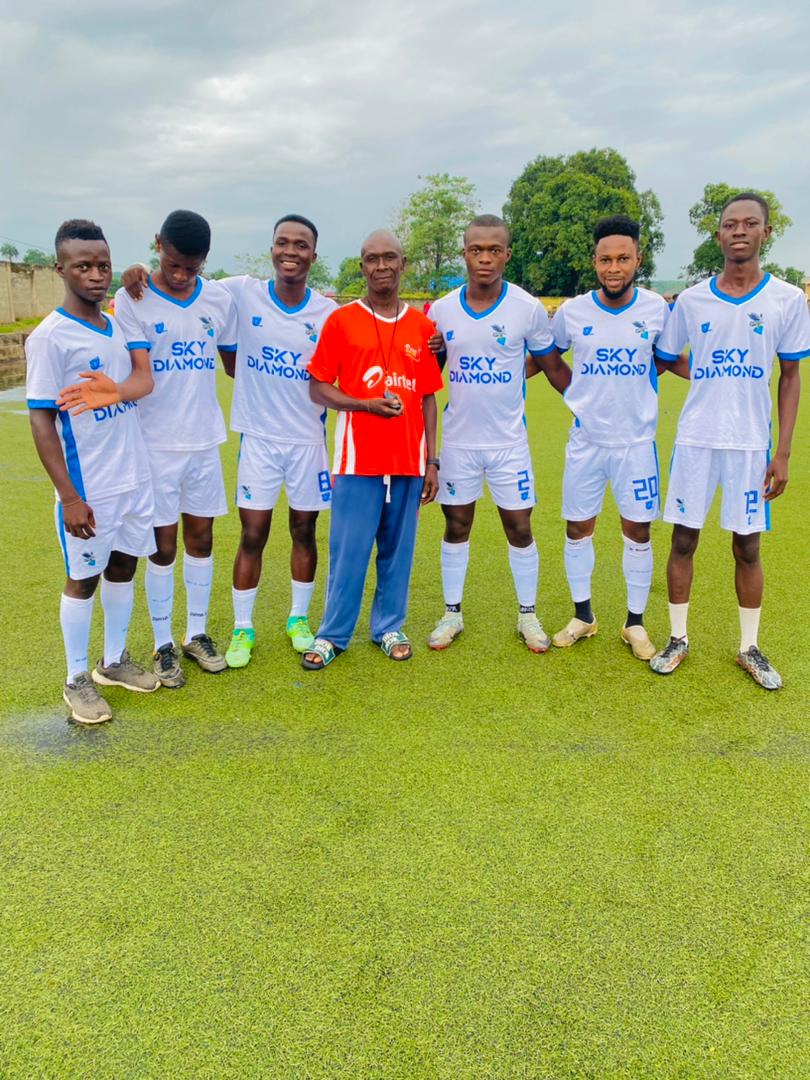 AugustineSouma's tweet photo. We go again for another 3 point
Victory is our aim 💯💯💪👉����🥇🏆🏆🥇🥇 https://t.co/41G9mpqBtP