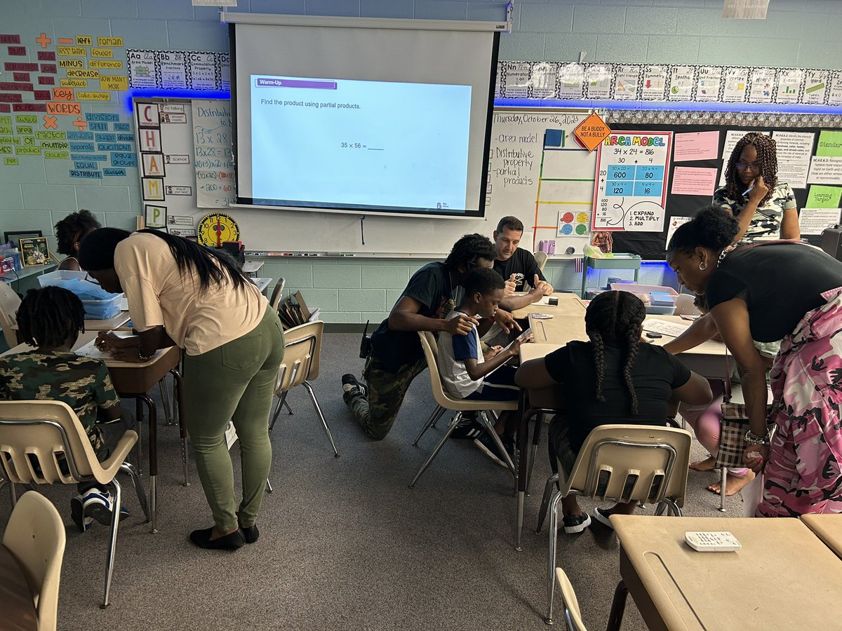 MsElliottiteach's tweet image. “Learning Leaders” PD session at the #superpod this afternoon. Lesson focus- 4th grade math multi-digit multiplication with procedural fluency. Strategies included partial product, base ten blocks, and standard algorithm. #proudAP 🌊🐬⭐️