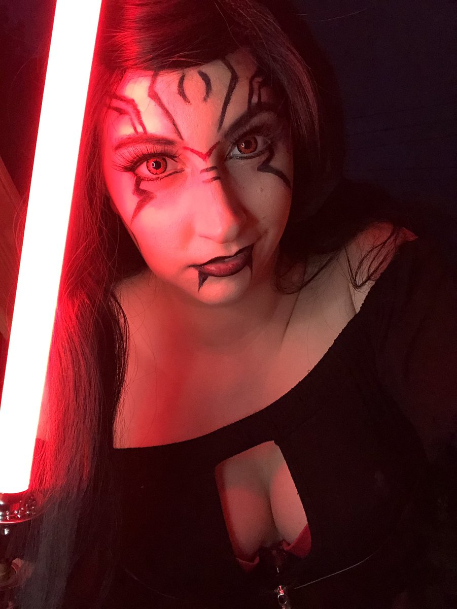 Crittybittyrose's tweet photo. I did a #Sith photoshoot for spooky season! We finally got a nice proper lightsaber from Darkwolf Sabers Co! #starwars #thedarkside #swtor #Halloween2023 https://t.co/f5tXfnK2Ua