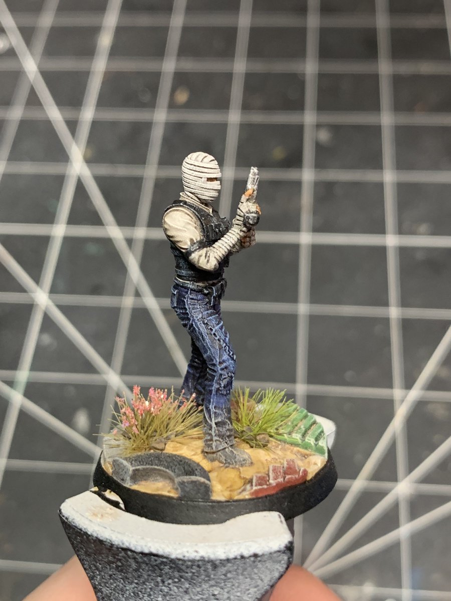 StilledMinis's tweet photo. The Burned Man - Joshua Graham
#Fallout #FalloutNewVegas #Paintingminiatures #Warmongers https://t.co/1C7L7sHxew