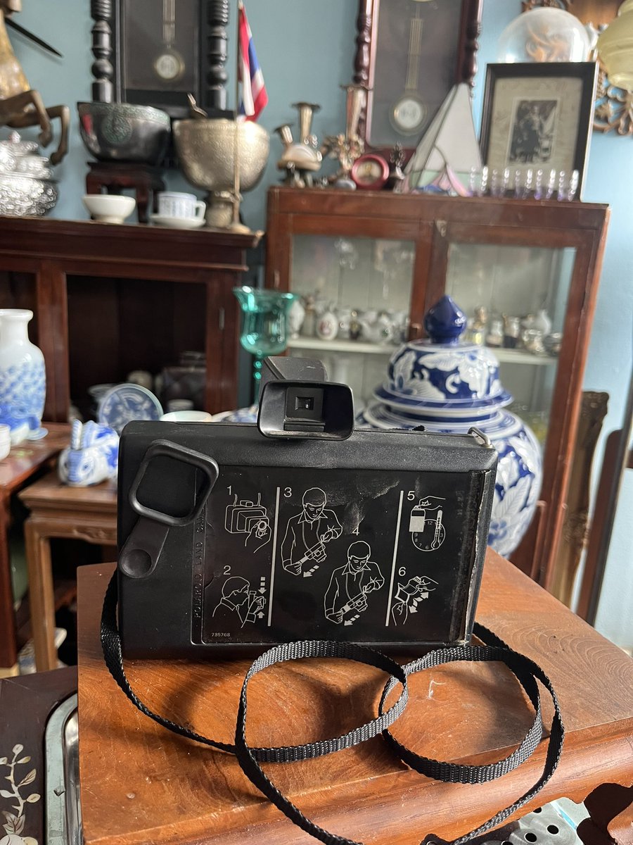 Pxssyx_'s tweet photo. กล้อง polaroid ตีโชว์ ❤️‍🔥 450 ร่วมส่ง‼️ #ส่งต่อ #กล้องมือสอง #ส่งต่อเสื้อผ้า  #ของมือสอง #ส่งฟรี #วินเทจ https://t.co/beQOfb9rKu