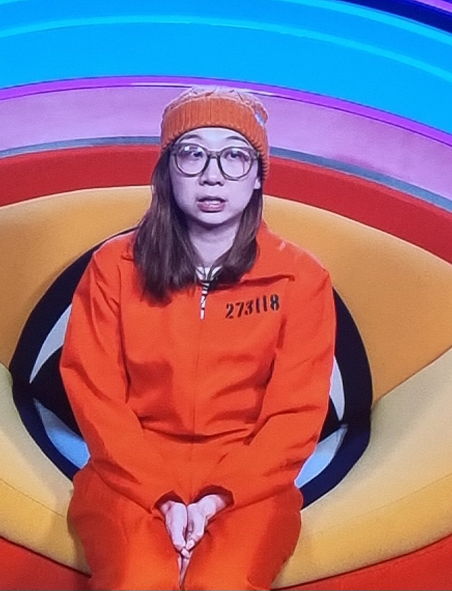 WallabeeWoo's tweet photo. Me explaining to the judge that I didnt mean to, dig my key into the side of his pretty little souped up four wheel drive #BBUKLive #BBUK https://t.co/H4PViA5jwa