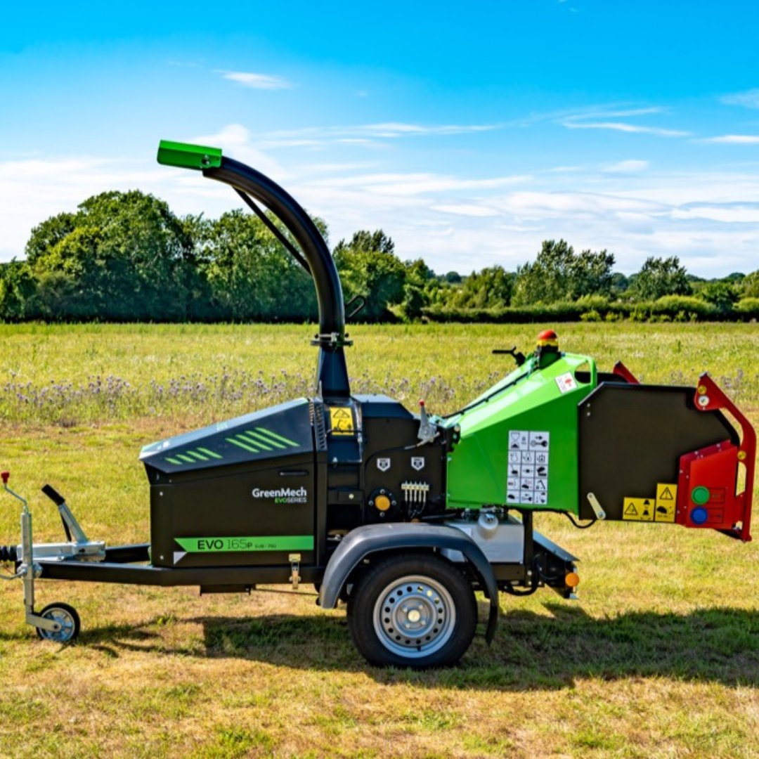 tnstractors's tweet image. #GreenMech #wood #chippers are built to handle whatever is thrown at them 🌳💪.
Their versatility means they can be used effectively across a range of applications and conditions, including landscaping, tree surgery and contract work.

More info ➡️ tnsgroup.co.uk/new-machinery/…