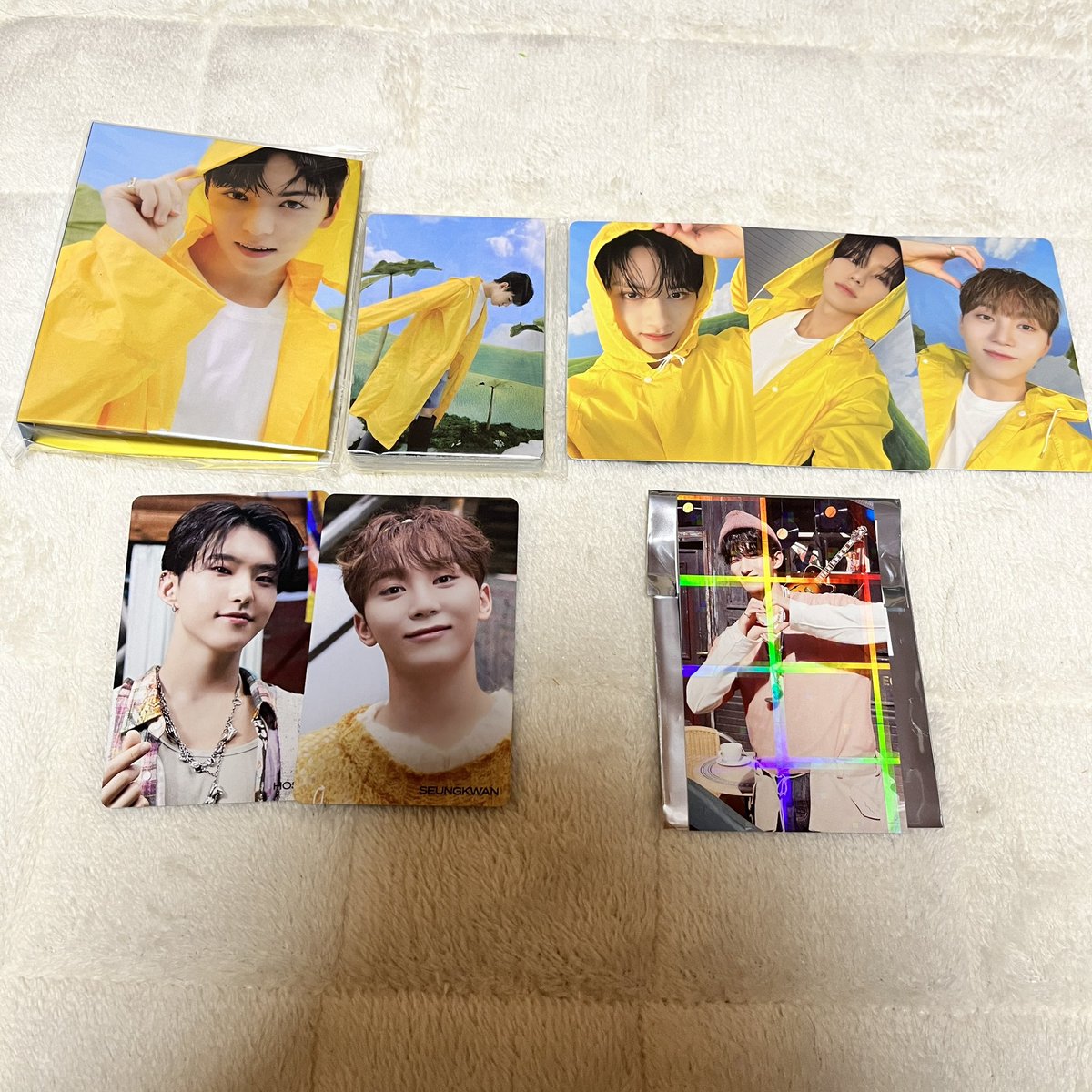 kyo_mmuu's tweet photo. SEVENTEEN セブチ 通常 CARAT盤 トレカ HMV タワレコ ラキドロ 特典 交換

譲】ジュン ホシ スニョン ウォヌ ミンギュ ミンハオ ミョンホ ドギョム ソクミン スングァン バーノン ディノ

求】ジョシュア(優先❗️)
ディノ(Carat盤バーノンと)

同異種◎
纏めての方優先
お気軽にお声掛けください🩵 https://t.co/tKv4QEs4ao