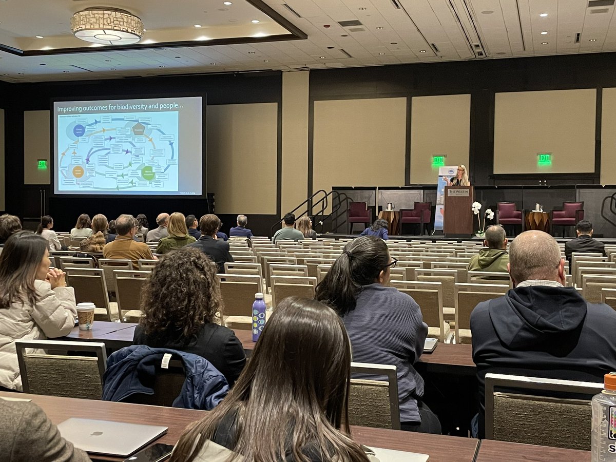 So honoured to be the first #PICES ECOP award winner, speaking in Seattle on using mathematical models to manage cumulative threats to declining killer whales and salmon using a socio-ecological framework #PICES2023