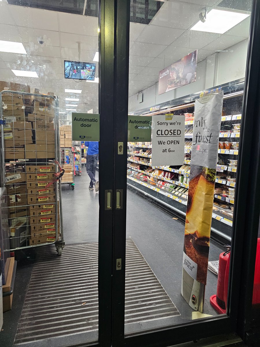 unnicath's tweet photo. @Tesco I find it rather confusing that a store that you advertise at
S open 24 hours is closed more often than not. https://t.co/OdKQY6R95G