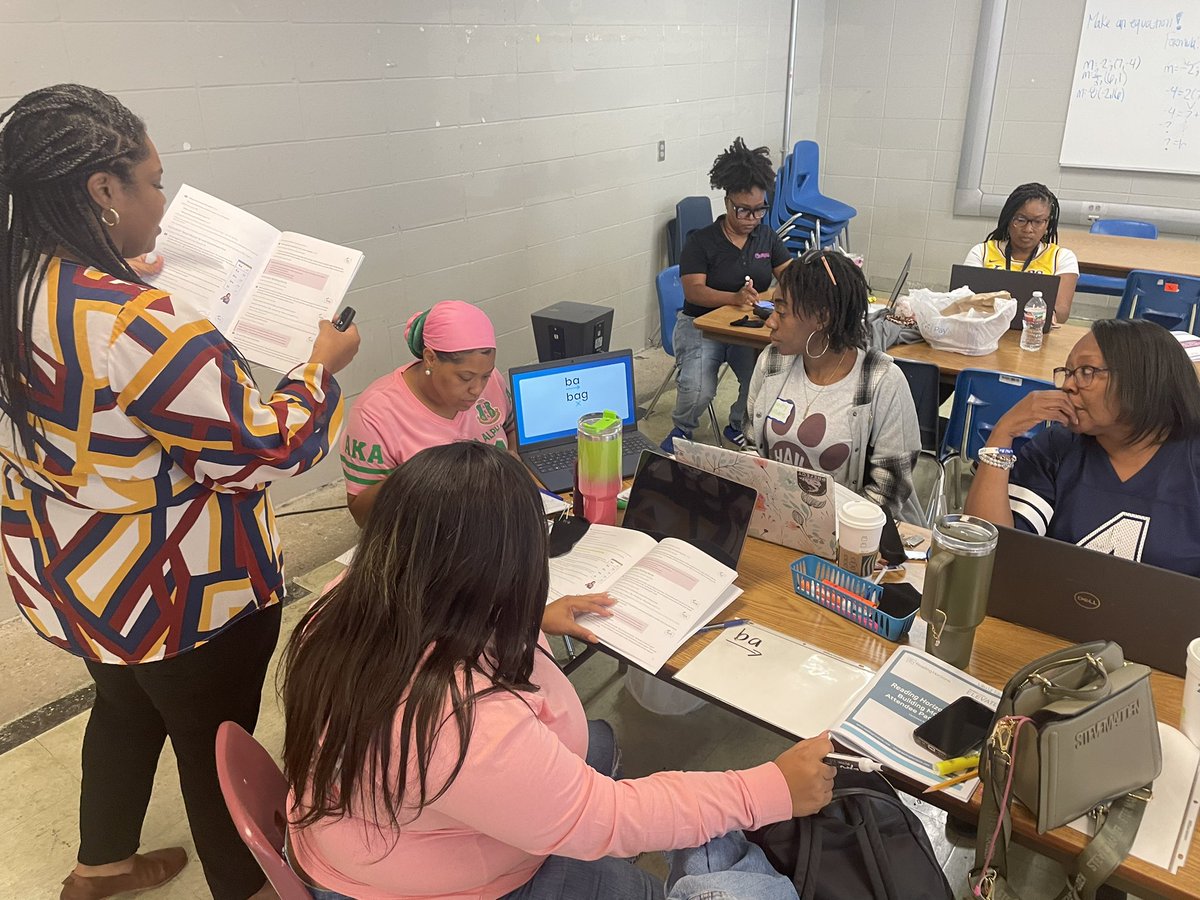 Sondra Hinton (@hintonsondra) on Twitter photo We are so excited to receive more intervention training for our teachers in the Reading Horizons program! #teamDCS #chargernation <a href="/ReadingHorizons/">Reading Horizons</a> <a href="/SouthavenMiddle/">Southaven Middle</a> <a href="/DCSeNews/">DCS News</a> We are so excited to receive more intervention training for our teachers in the Reading Horizons program! #teamDCS #chargernation <a href="/ReadingHorizons/">Reading Horizons</a> <a href="/SouthavenMiddle/">Southaven Middle</a> <a href="/DCSeNews/">DCS News</a>