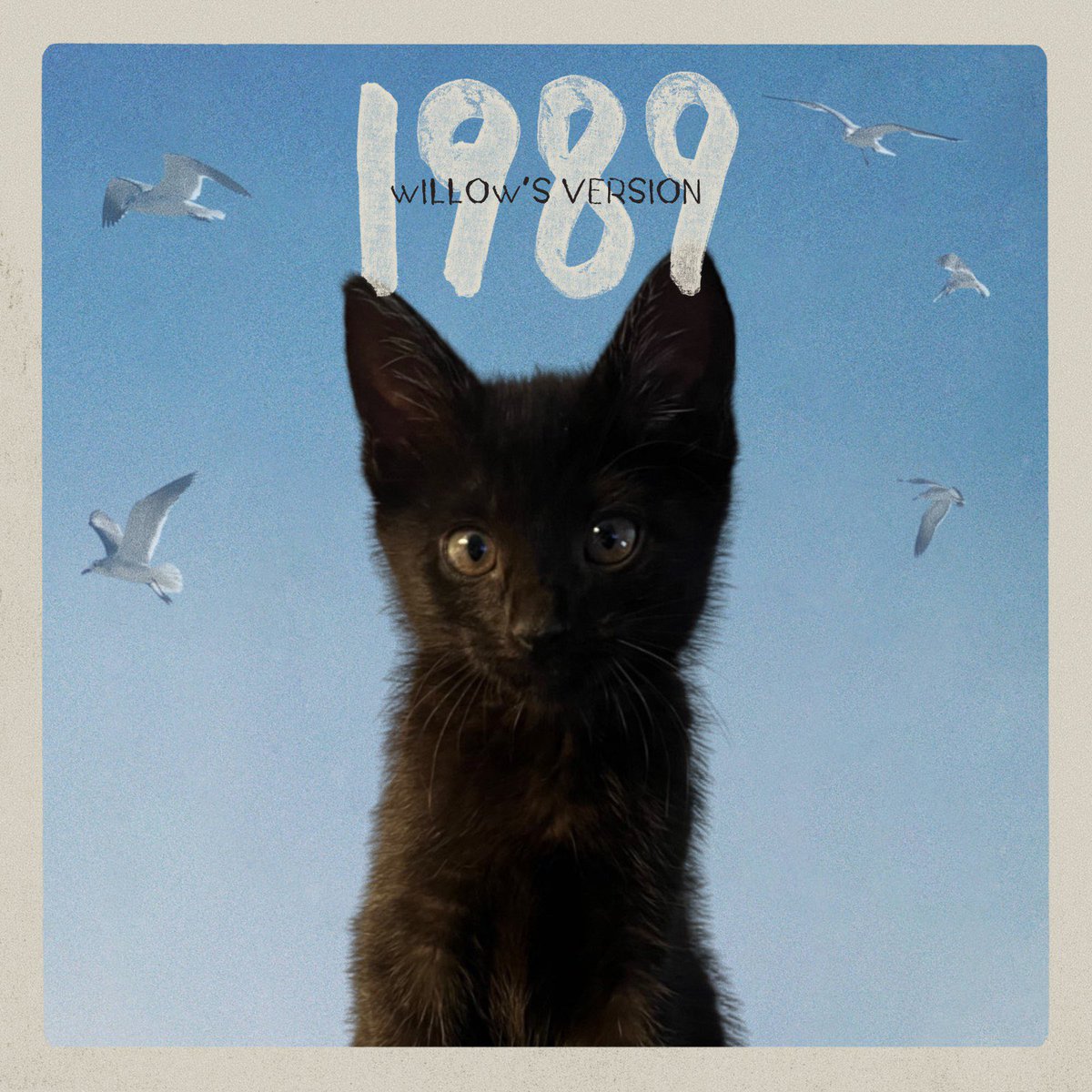 J_Schwen's tweet photo. Willow is so 1989 coded. #WeNeverGoOutOfStyle #1989TaylorsVersion https://t.co/8ErnEbpxXQ