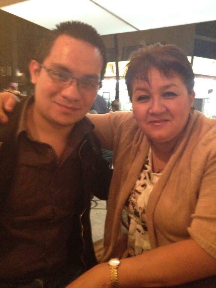 #HuracanOtis #Acapulco
Ayuda por favor, el hijo de la señora que me ayuda con el aseo trabaja  como guardia de seguridad en el Hotel Princess, si alguien sabe su paradero o lo ha visto favor de comunicarse, no responde llamadas desde el día de ayer por la noche. ¡PLIS RT! 🙏🏻