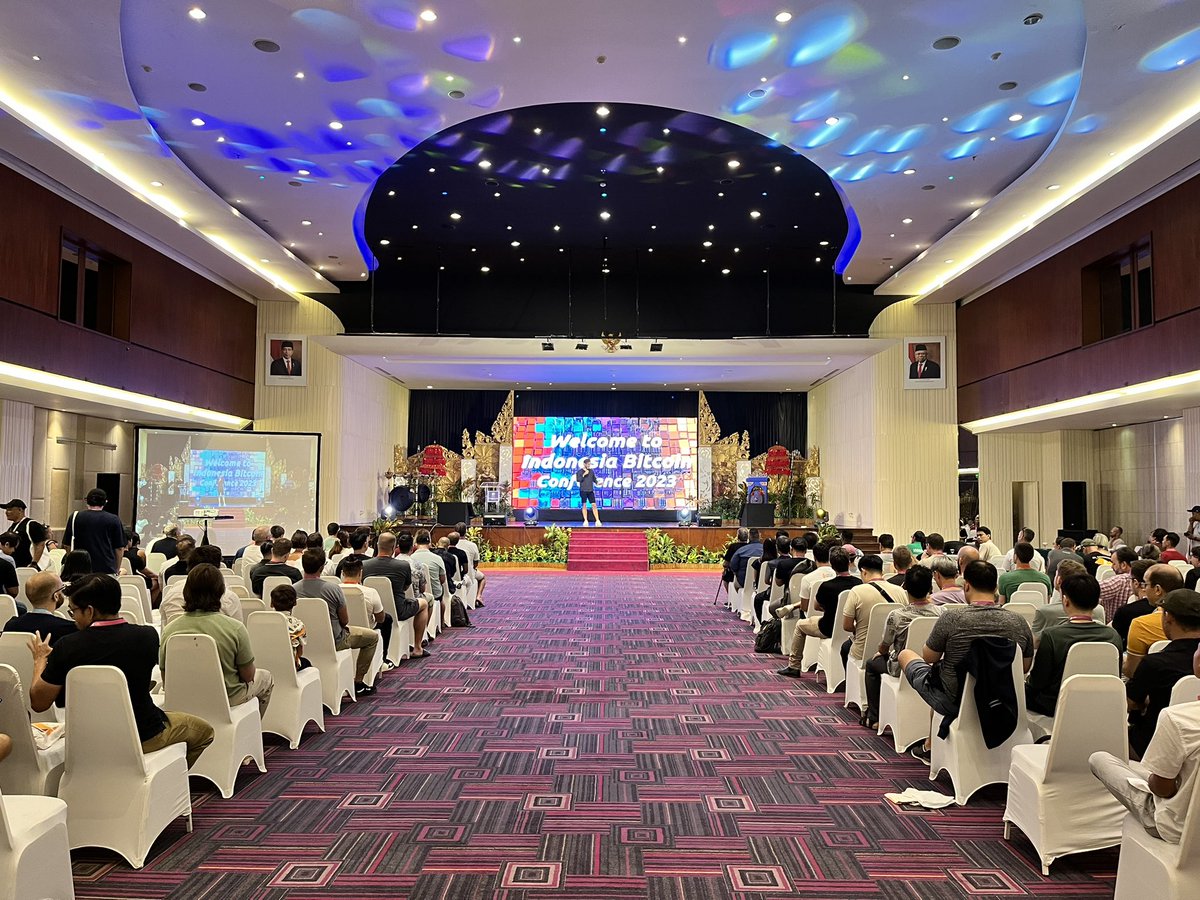 abigelephant's tweet photo. Indonesia Bitcoin Conference in Bali is being kicked off now!

Great to witness this! 
#bitcoin #IDBC #Bali #indonesiabitcoinconference https://t.co/otzlG6jGsI