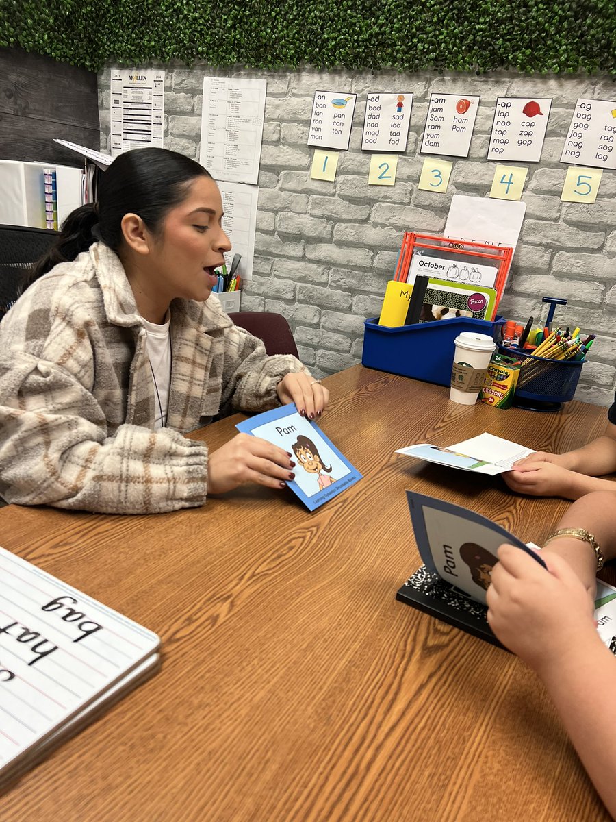 drmandy_thomas's tweet photo. Elementary Literacy Interventionists working hard to close gaps and build strong readers @McAllenISD @Pena2Patricia @SandraDGarcia2 https://t.co/Txl7n5F6je