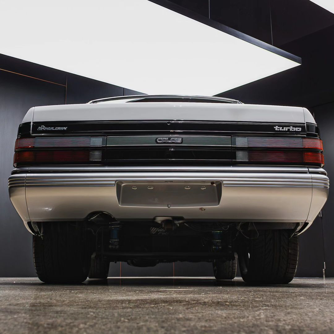Simmons_Wheels's tweet photo. #Repost
@cultura.autolifestyle
Beastly @maatouksracing built Holden VL Calais Turbo.
#carcare #cardetailing #detailing #paintcorrection #holden #vl #legend #vlturbo #Commodore #legendary #vlcommodore #car #Aussiemuscle #MuscleCar #graphenecoating #carlove #auto #lifestyle https://t.co/SgQlZ7rQFN