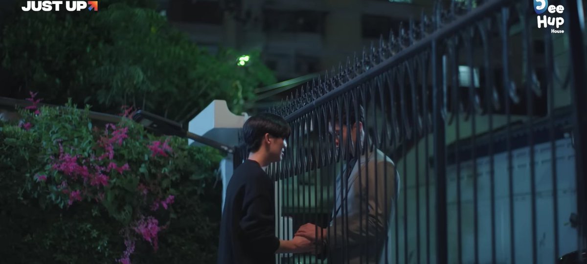 selftkit's tweet photo. I'll never let go of your hand 🤍 #StepByStepEP11 #ManBen https://t.co/C1hHd0zBua