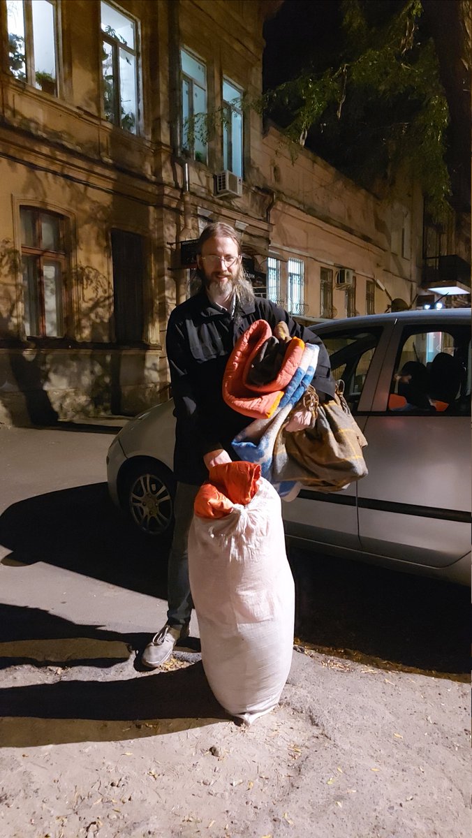 coastoflife_od's tweet photo. We continue to collect old blankets for 😼🇺🇦 can improve their accommodation conditions!
Plush #Arare seal checked them an satisfied with results! We appreciate support of Olena provided them to us.

#WinterIsComing  #dailylife #UAarmy #UkraineFrontLines #UkraineRussiaWar️️ https://t.co/wuYnzz30L9