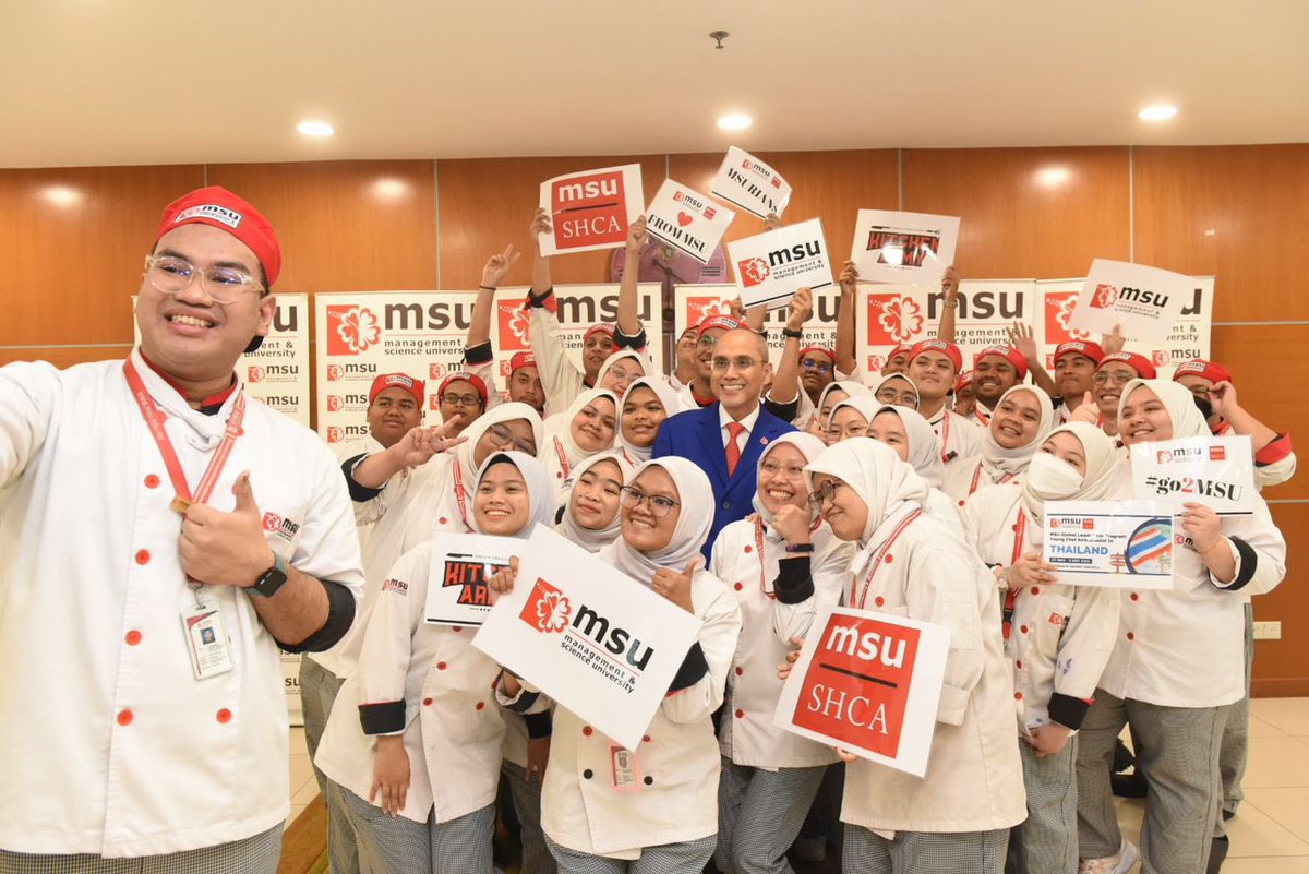 Moments during the send-off session with our Young Chef Ambassador Program participants to Thailand. Felt the excitement from everyone. All the best! @MSUmalaysia @MSUGlobalAffair #MSUmobility #GLP