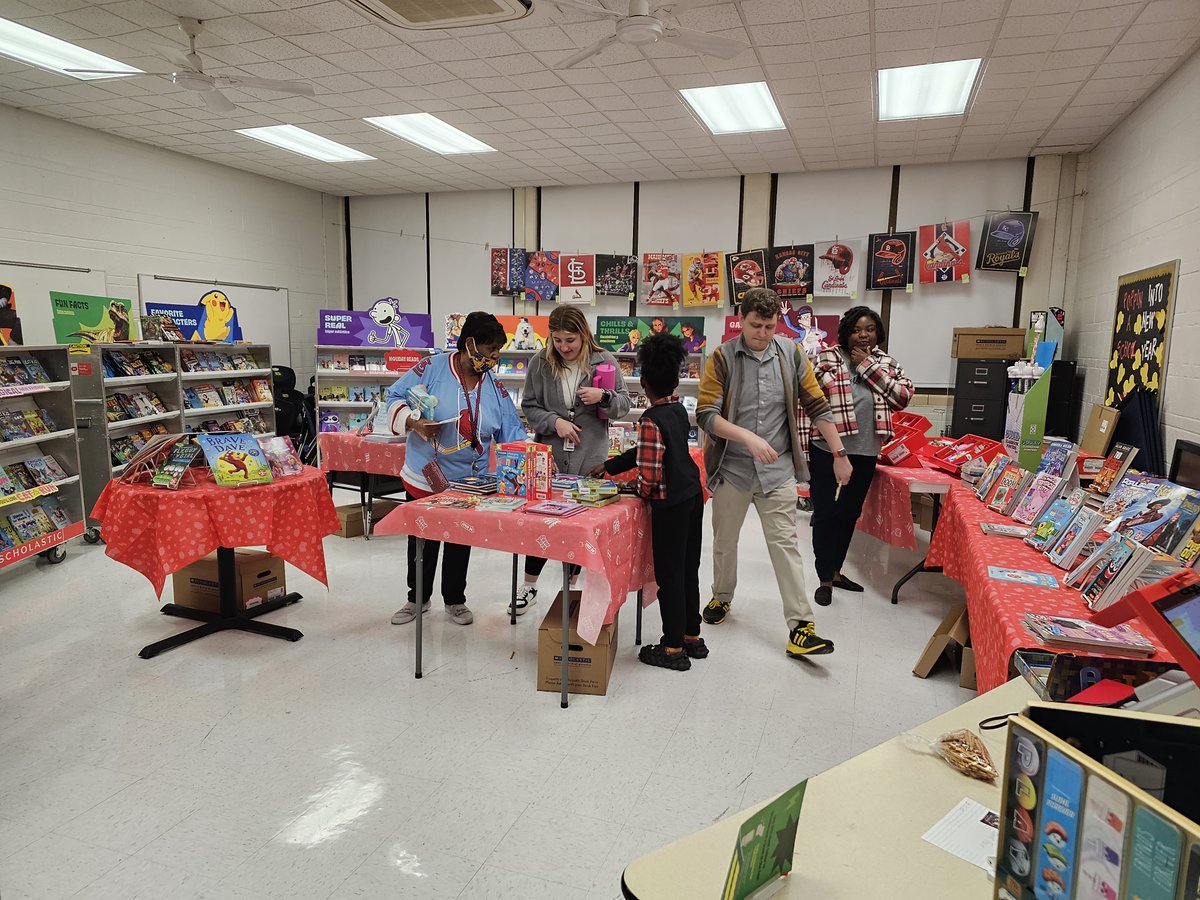 LarimoreSchool's tweet photo. IT'S BOOK FAIR TIME!!! https://t.co/gYNg43mSI9