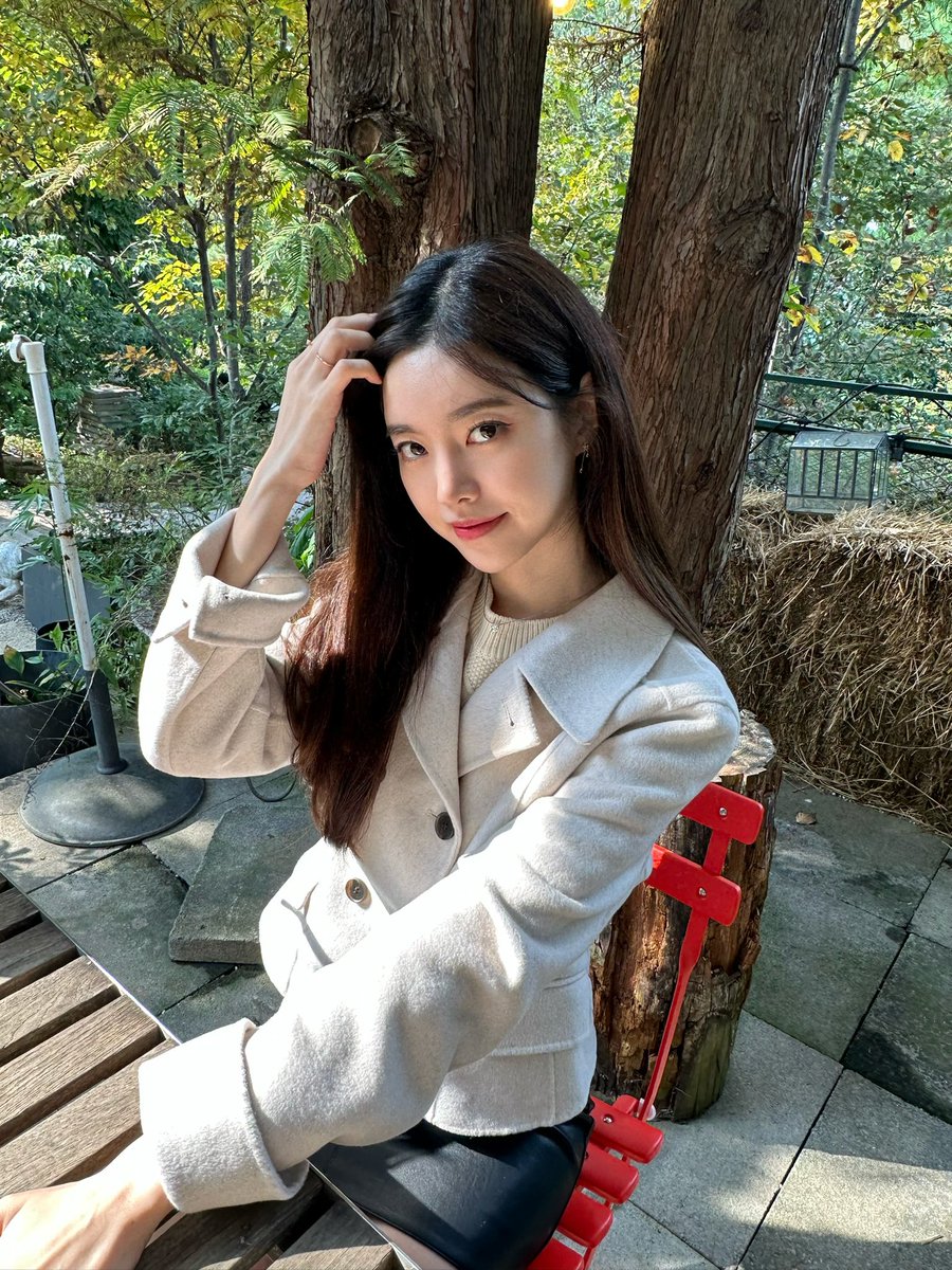 Jinseyeon's tweet photo. 🍵🍁 https://t.co/OSVt60fRlR