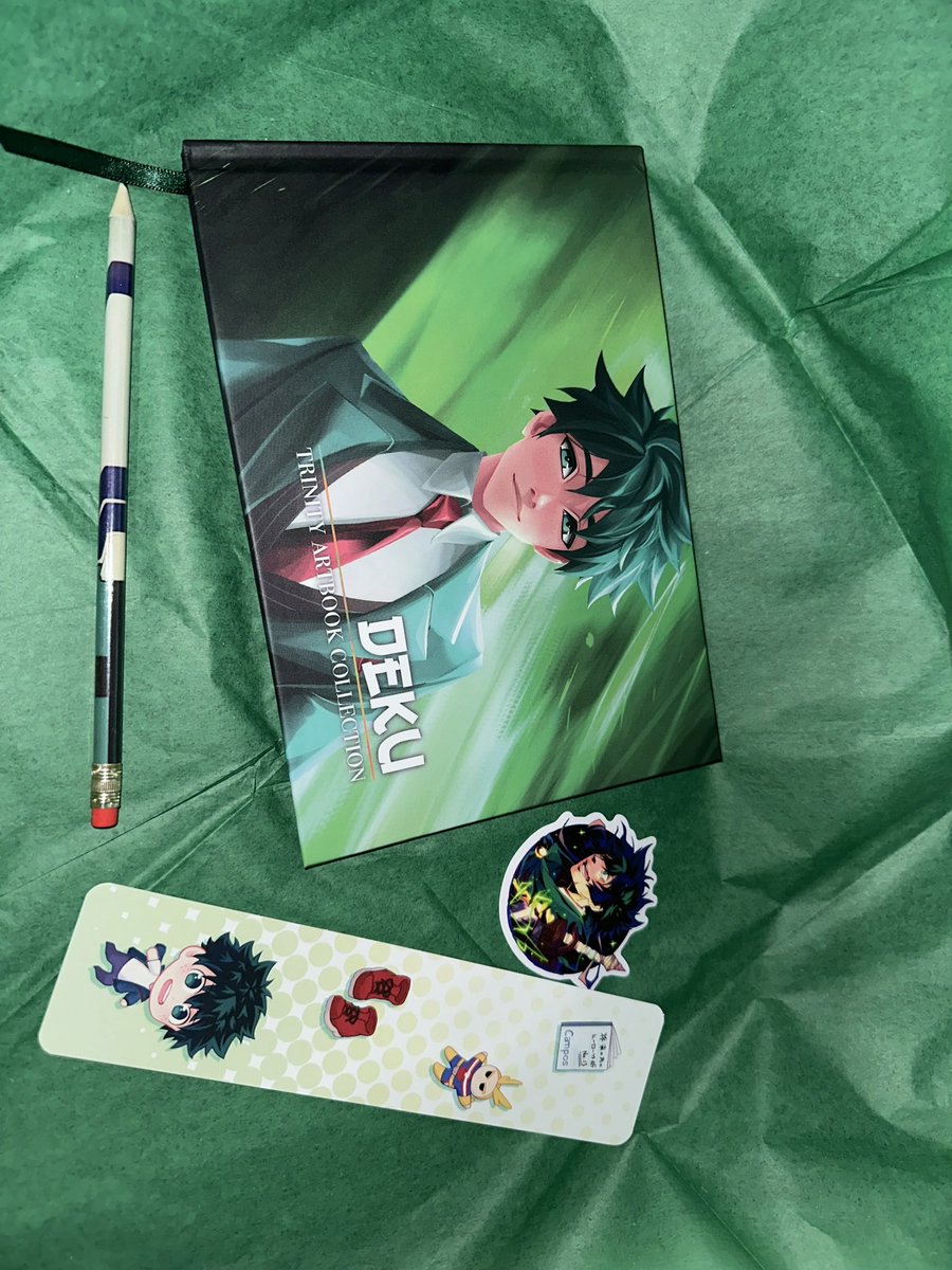 Scuba_Whale's tweet photo. This is quite possibly the prettiest zine I have every received from the packaging to the contents. Thank you so much @TrinityDKBKTD for all your hard work it’s phenomenal! https://t.co/RYPiJlNezl