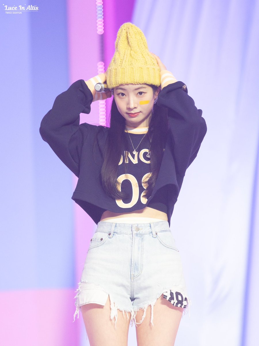 DoooooooVJ's tweet photo. 231021 트와이스 팬미팅 다현

#트와이스 #TWICE #다현 #DAHYUN #ダヒョン https://t.co/bzY9A3JIIe