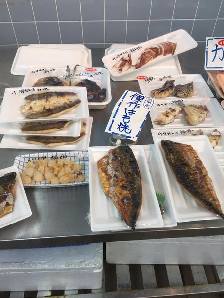 MonthlyBOATRACE's tweet photo. #himura
スーパーに押されて町中の魚屋さんが減っています。しかし、目利きが違うので、焼き魚をはじめ刺身もレベルが違います。現役を引退した男性がけっこう立ち寄っています。味の違いの分かる人たちです。
ボートも巧さが違う選手を見つけると舟券の的中率が上がります。 https://t.co/WjlSJi9BHh