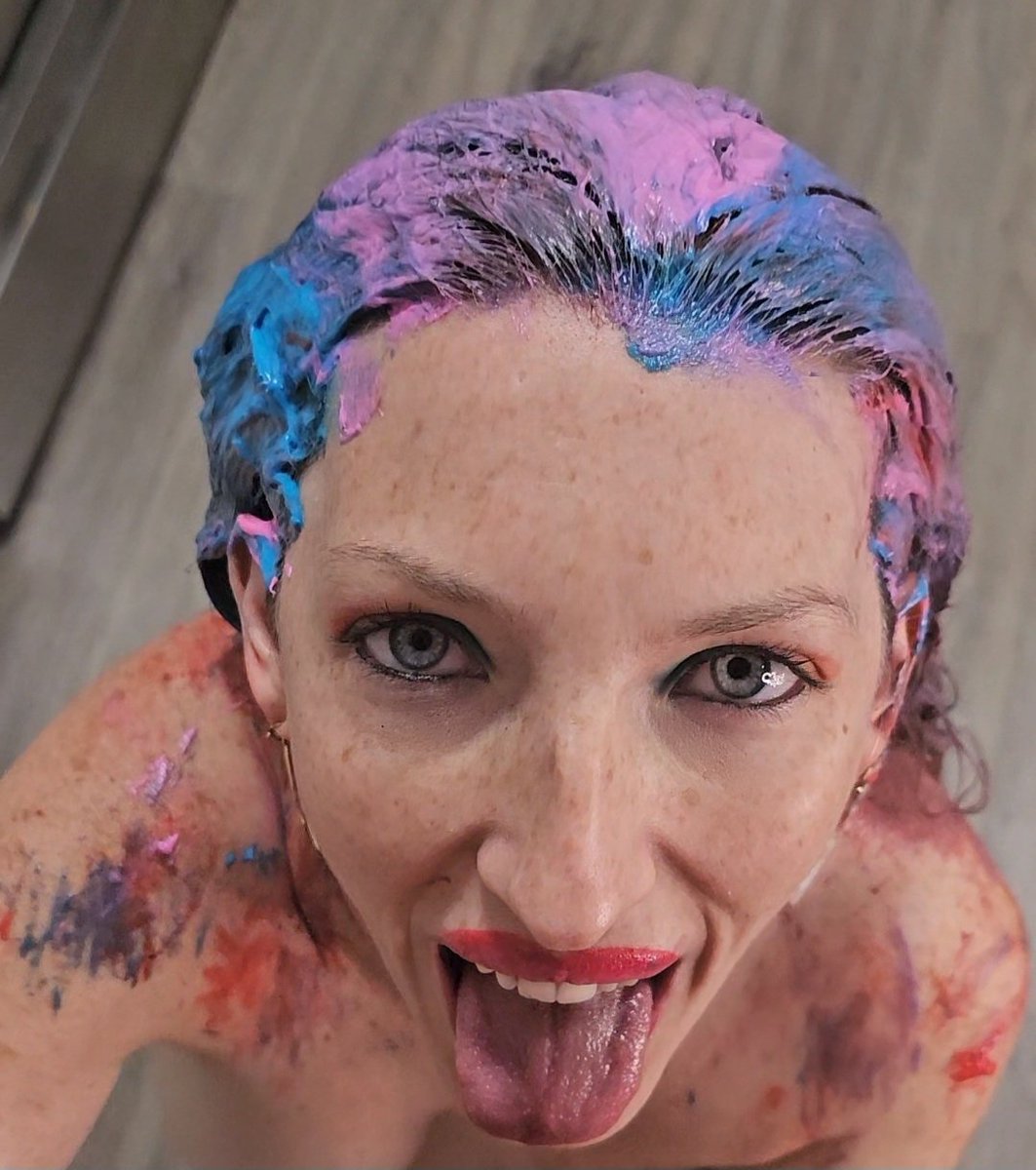behindtheapron_'s tweet photo. 🧁#wetandmessy https://t.co/mnkEOnsVdJ