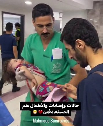 SuselyMorfaG's tweet photo. 🇵🇸 Fayez Abed, médico palestino graduado en 2019 en #Cuba, batallando en Gaza contra los horrores de la guerra😢
Y sí, Fayez, tienes razón: "Morir por la Patria es vivir. ¡Patria o muerte, venceremos!"✊🏻
#PalestinianLivesMatter https://t.co/kopG2zVSHx