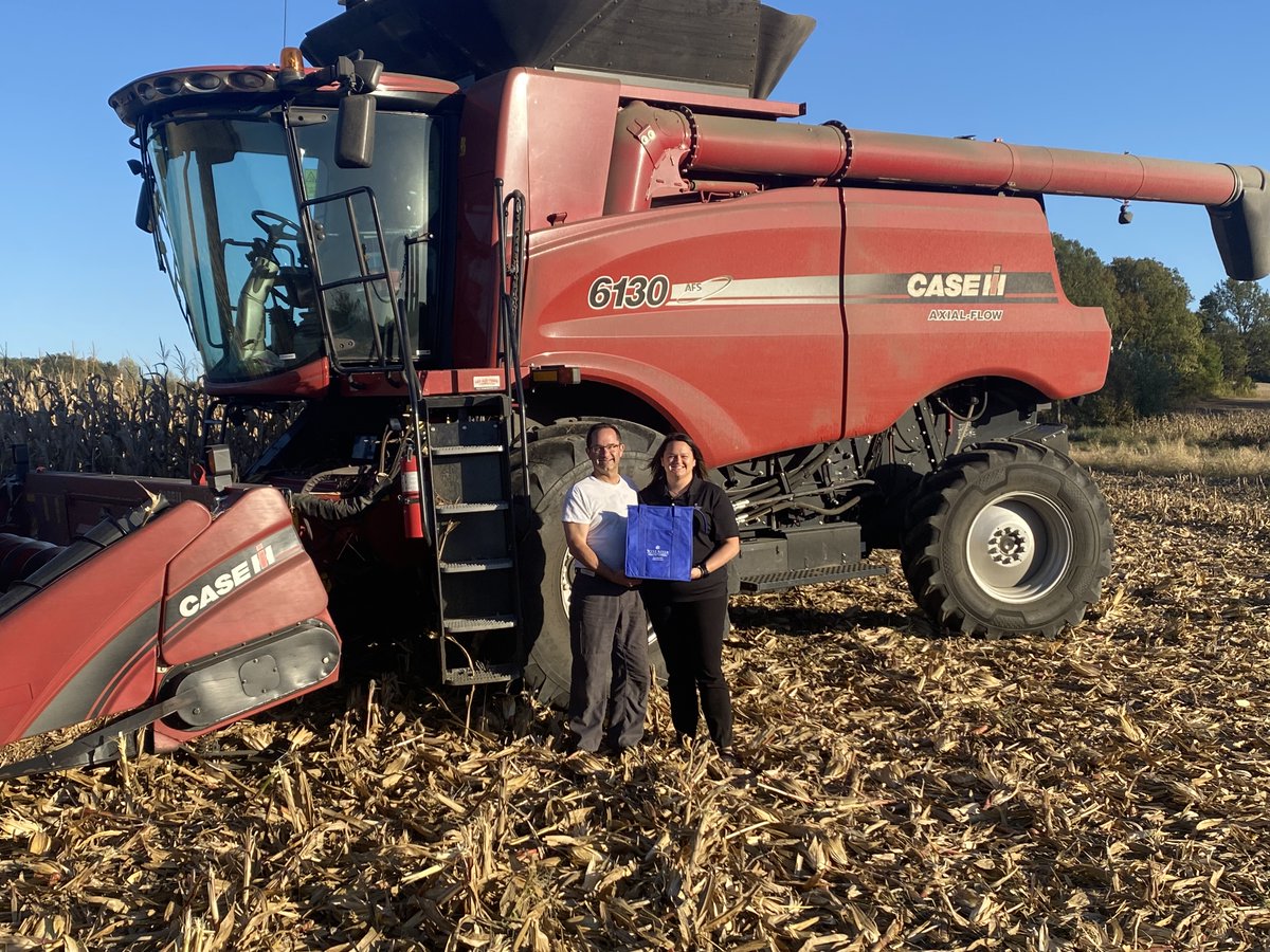 WestRiverHC's tweet photo. We delivered our first Harvest Meals to Fields last week to F. Schmitt Sons Farm in Poseyville, IN!  The farm has been in the family for 90 years and currently on its third generation.  Thank you Bill, Gary, Tom and Ben for the long hard hours you put in.  We appreciate you! https://t.co/0d51wI7BTP