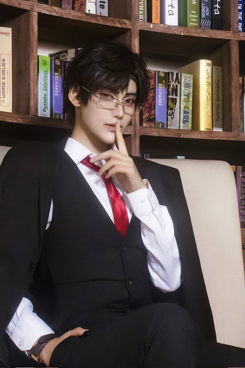 kira_cosplayer's tweet photo. Some recent photos(   ˊ ᵕ ˋ 💦)
#cosplay  #makima  #Esdese #陆沉 #olivine https://t.co/kYiHmR486R