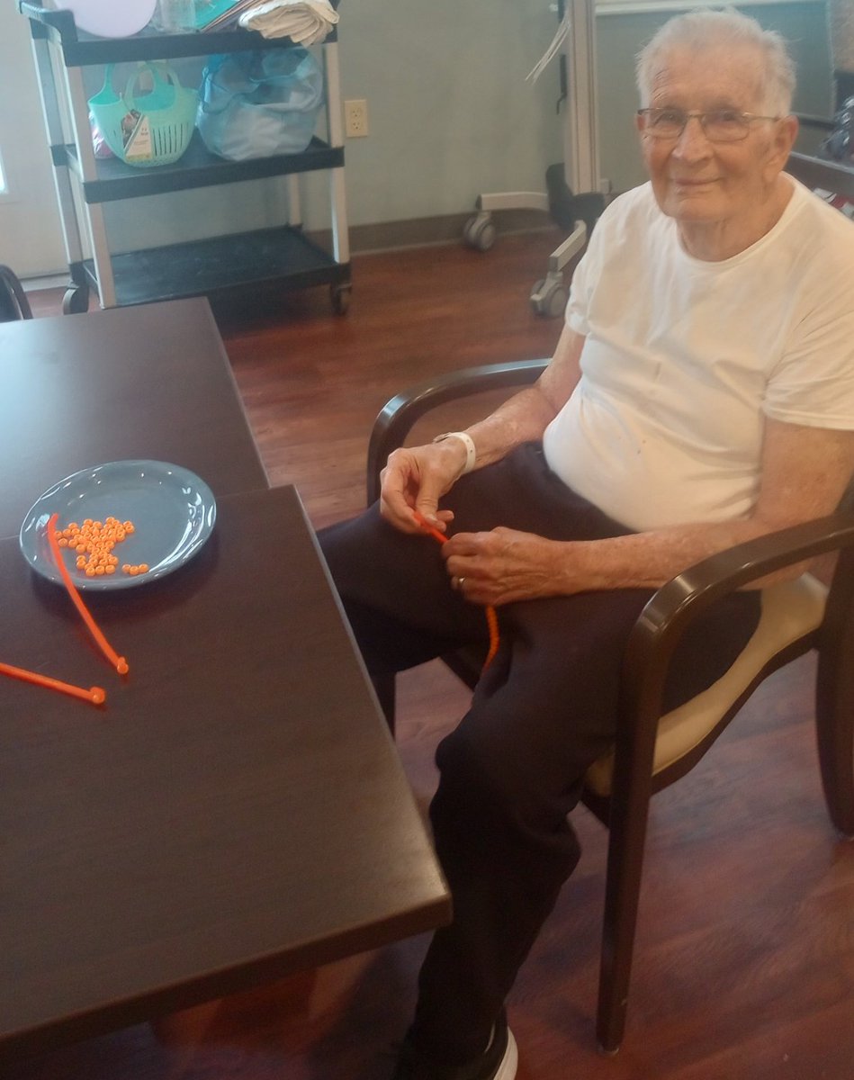 WCrossing's tweet photo. Residents had fun making beaded pumpkins to start decorating our new legacy! 🎃 https://t.co/MOpOwRrLef
