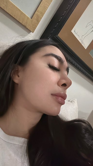 No tengo fotos jajaj🥹🤍 https://t.co/OpFefcZeAZ