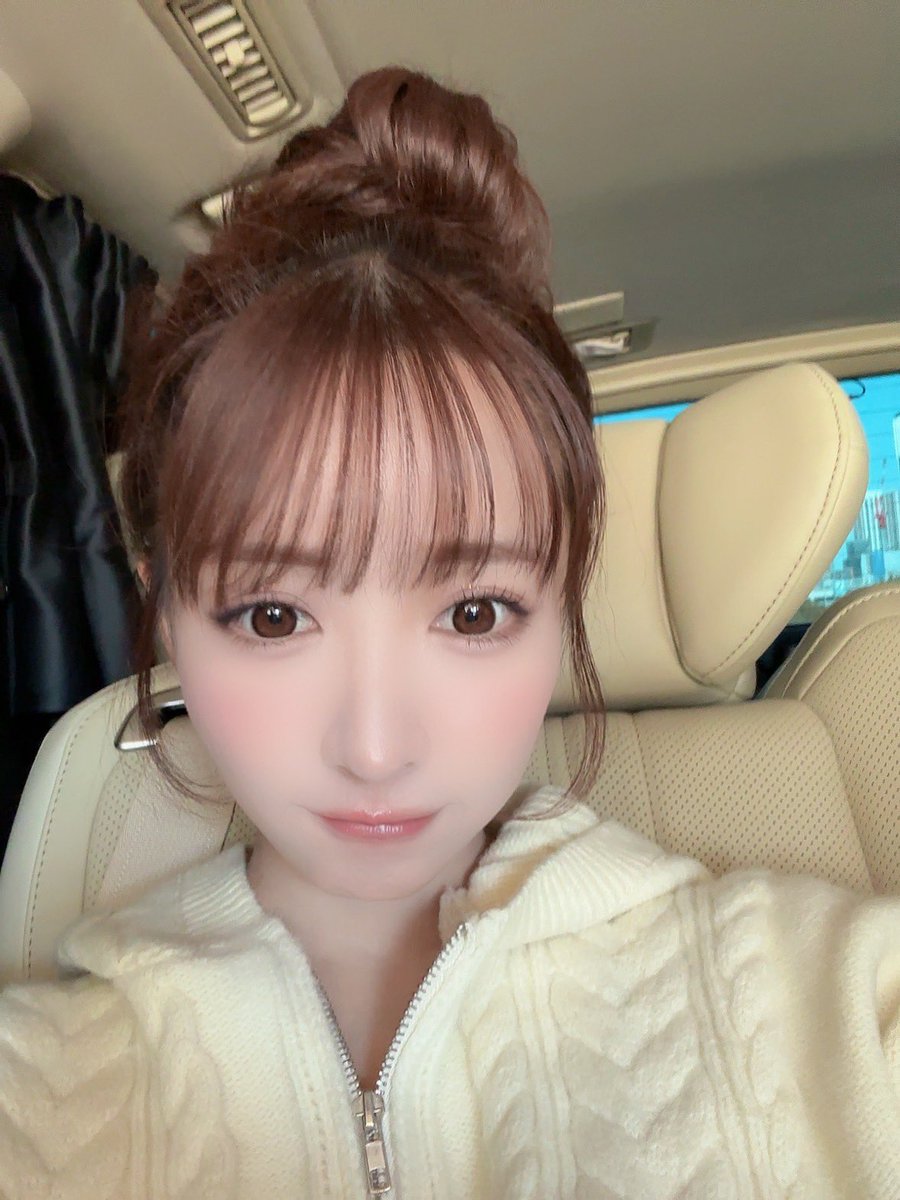 三上悠亜 tweet media