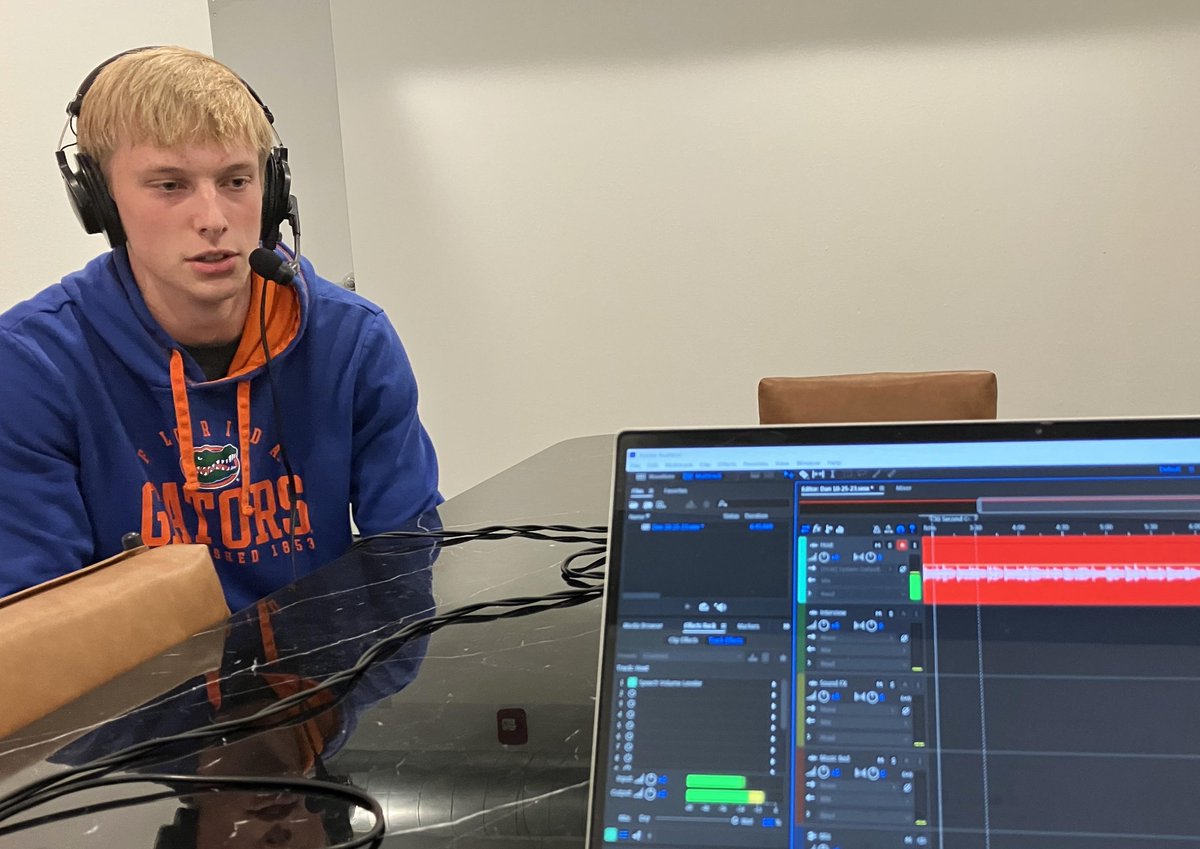 AnkenyFanatic's tweet photo. In the @AnkenyFanatic weekly podcast sponsored by @coldwellbanker, @danmholm previews the first round of the Class 5A football playoffs with @devonakers881 of @AnkenyHawkFB and @SchuttyChase of @achsjagfb. Realtor Ronda Dix also makes an appearance: https://t.co/bMS2y8g69U https://t.co/V4oI4y8PtR