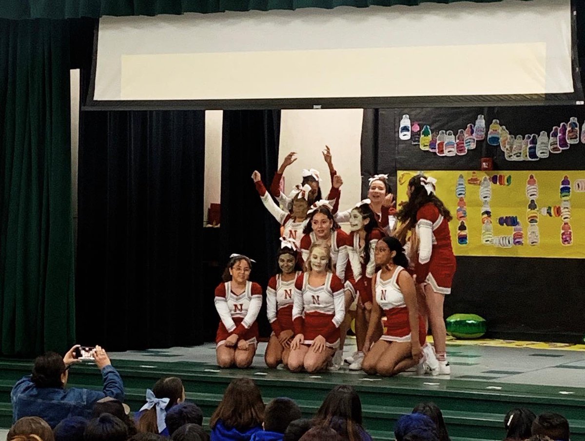 NestorLions's tweet photo. Todayโs middle school spirit rally! ๐ฃ๐ฆ Checkout the last 2 slides so you can play: โGuess the Teacher!โ #middleschool #spiritrally #dualimmersion #languageacademy @Supt_SBUSD @SBUSD_NEWS https://t.co/O58xSZyTDK