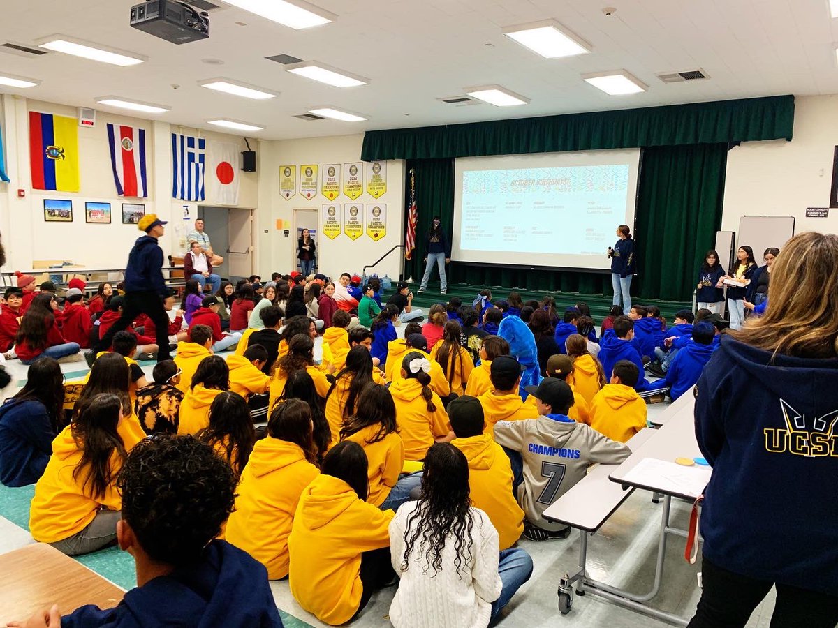NestorLions's tweet photo. Todayโs middle school spirit rally! ๐ฃ๐ฆ Checkout the last 2 slides so you can play: โGuess the Teacher!โ #middleschool #spiritrally #dualimmersion #languageacademy @Supt_SBUSD @SBUSD_NEWS https://t.co/O58xSZyTDK