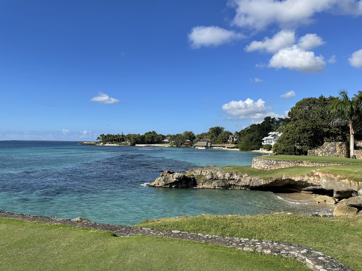 JHench22's tweet photo. @PGA Teeth of the Dog in La Romana, Dominican Republic is a very special course 🇩🇴🏝️ https://t.co/5AsSYBFc8j