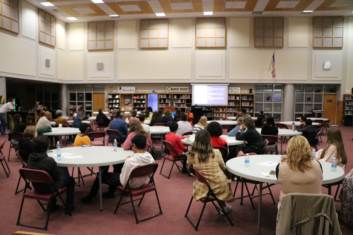 Neuqua Valley High School tweet media