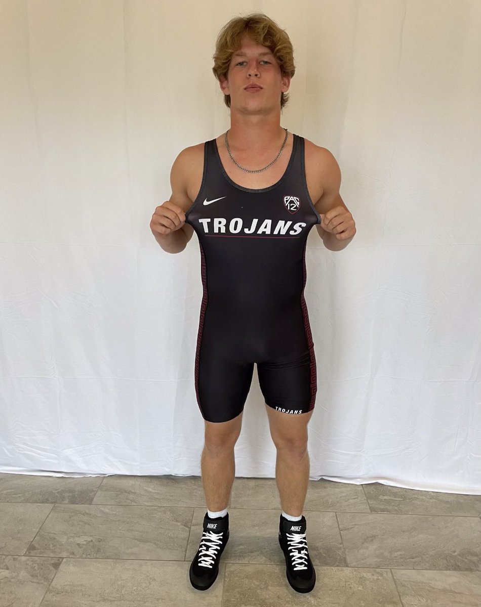 Cade2Gilbert's tweet photo. Blessed to receive an offer from the University of Arkansas at Little Rock!! #ROCKedup @CoachErisman @LittleRockWRES https://t.co/PeMAFlyhvO