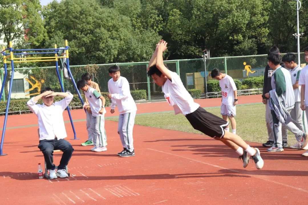 i_wuxing's tweet image. 🏃🏅Come on, #athletes! #Students were competing in sprints, races, and jumps at Fun #SportsGames in #Wuxing Zhili Town. Let's see their fantastic performances!🏆😆