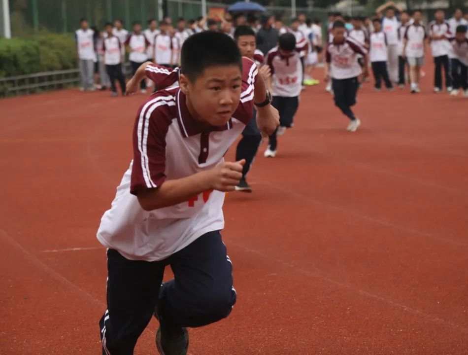 i_wuxing's tweet image. 🏃🏅Come on, #athletes! #Students were competing in sprints, races, and jumps at Fun #SportsGames in #Wuxing Zhili Town. Let's see their fantastic performances!🏆😆