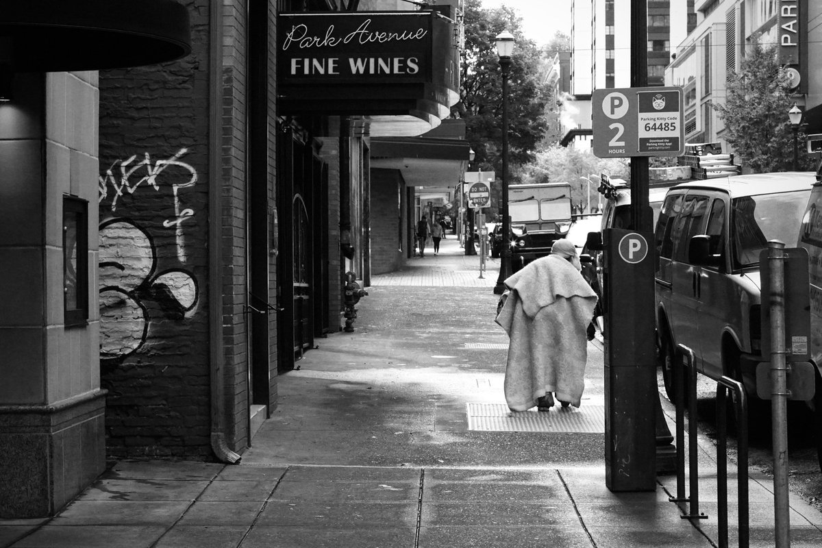 FreddieCarthy's tweet image. I’ve been getting back into street photography the past few weeks and have been loving it.

Getting up close and personal to people is stressful, though 😅