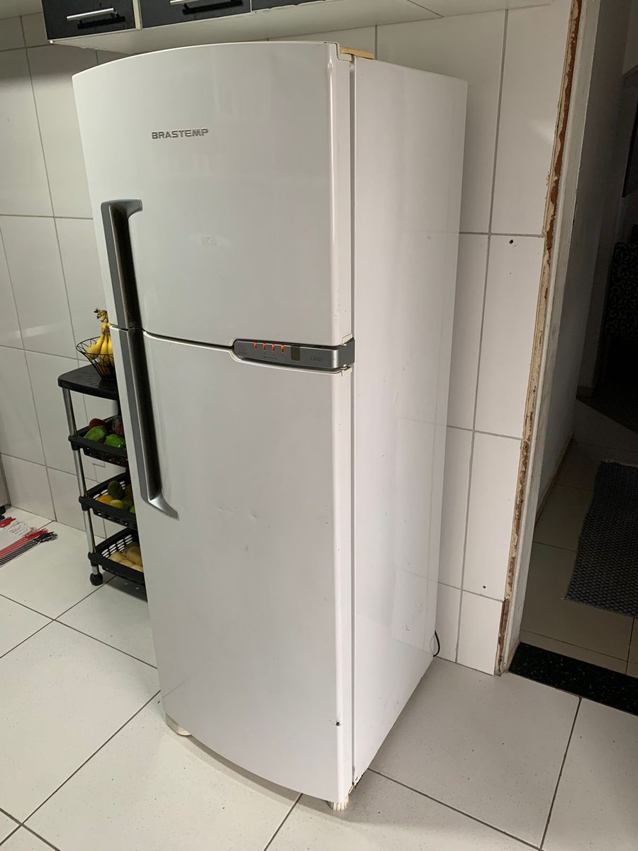 GODESIGN10's tweet photo. Envelopamento de geladeira cor prata inox 🔝🥇🫰

✅Orçamentos via Dm ou wpp 21990522433✅ https://t.co/KbBuIJ4r8M