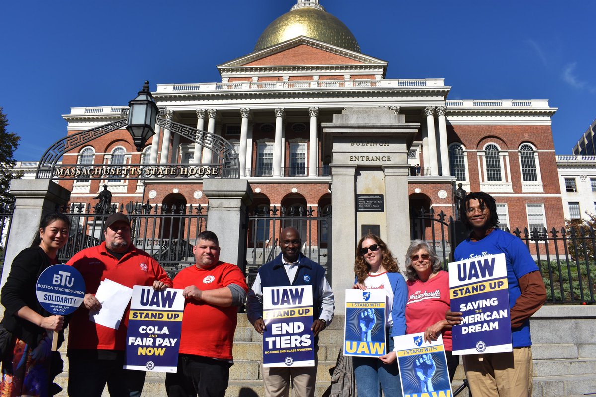 Boston rally in support of @UAW workers with @beth_kontos @JessJTang @AFTunion @BTU66