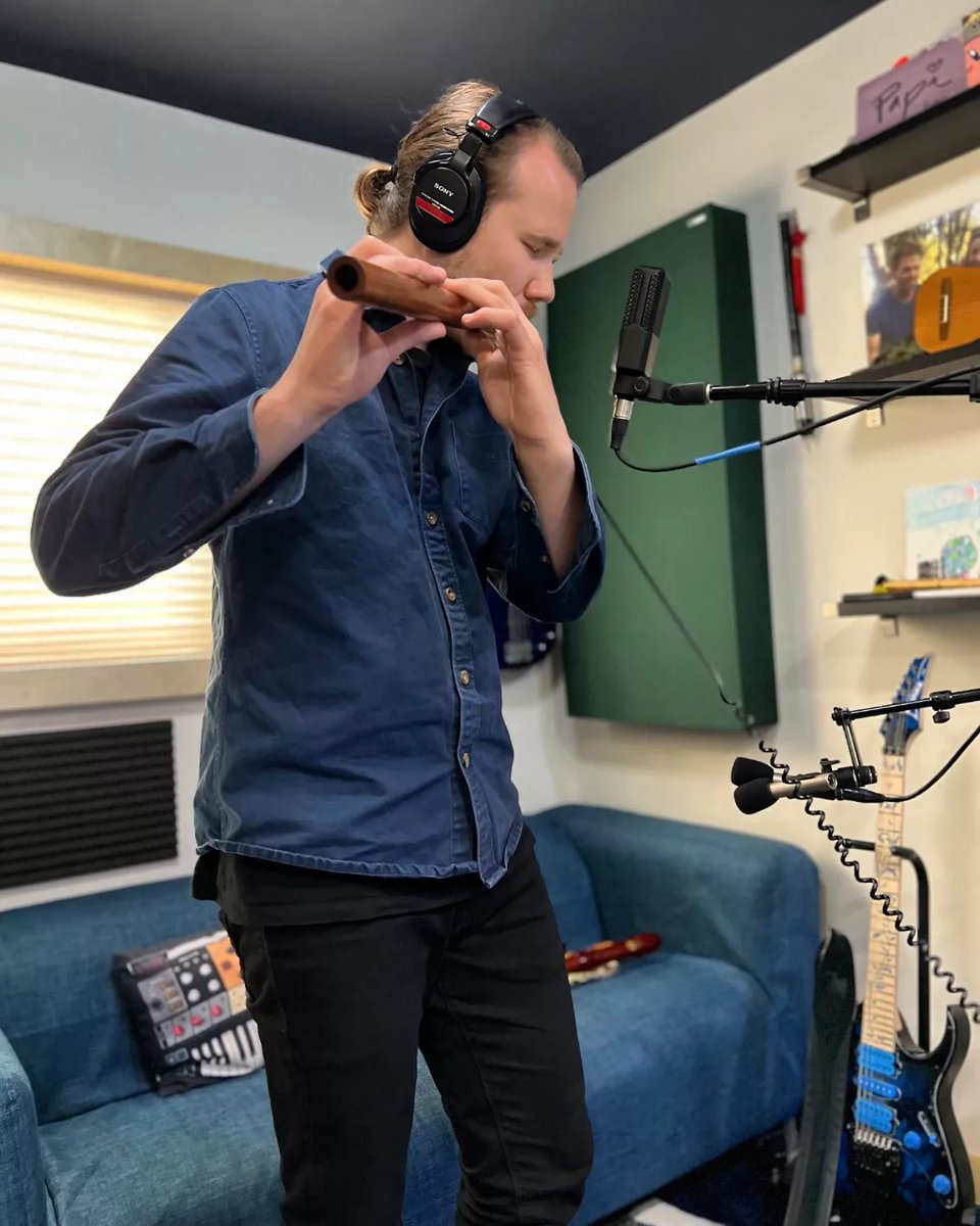Thanks to <a href="/freddysheinfeld/">Freddy Sheinfeld</a> for a truly inspiring session at his studio in #LA, working on a new project and sharing an abundance of musical and creative inspiration! 🎶🎵

#recorder #blockflute #recording #soundtrack #composer #filmcomposer #filmmusic #meditativemusic