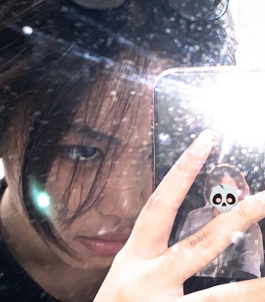 kavehfication's tweet image. #anisd both isfp❕