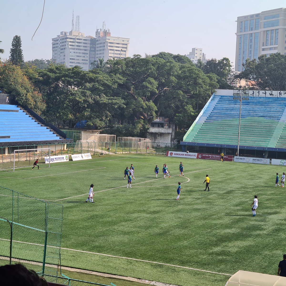 indiafemmefooty's tweet photo. #BFCWomen vs #ParikramaFC #KWSL https://t.co/o8ozyID9RR